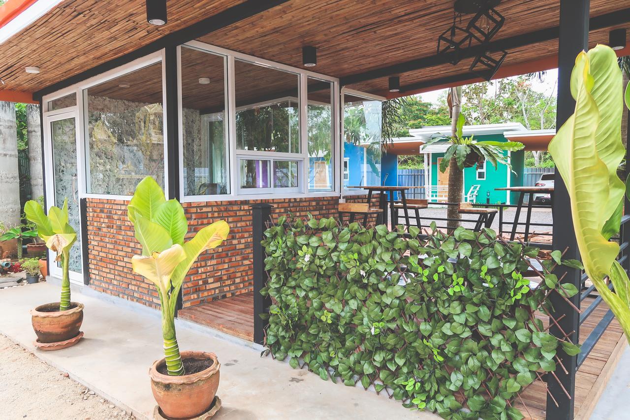 Nang-An Inn Resort Surat Thani Zewnętrze zdjęcie